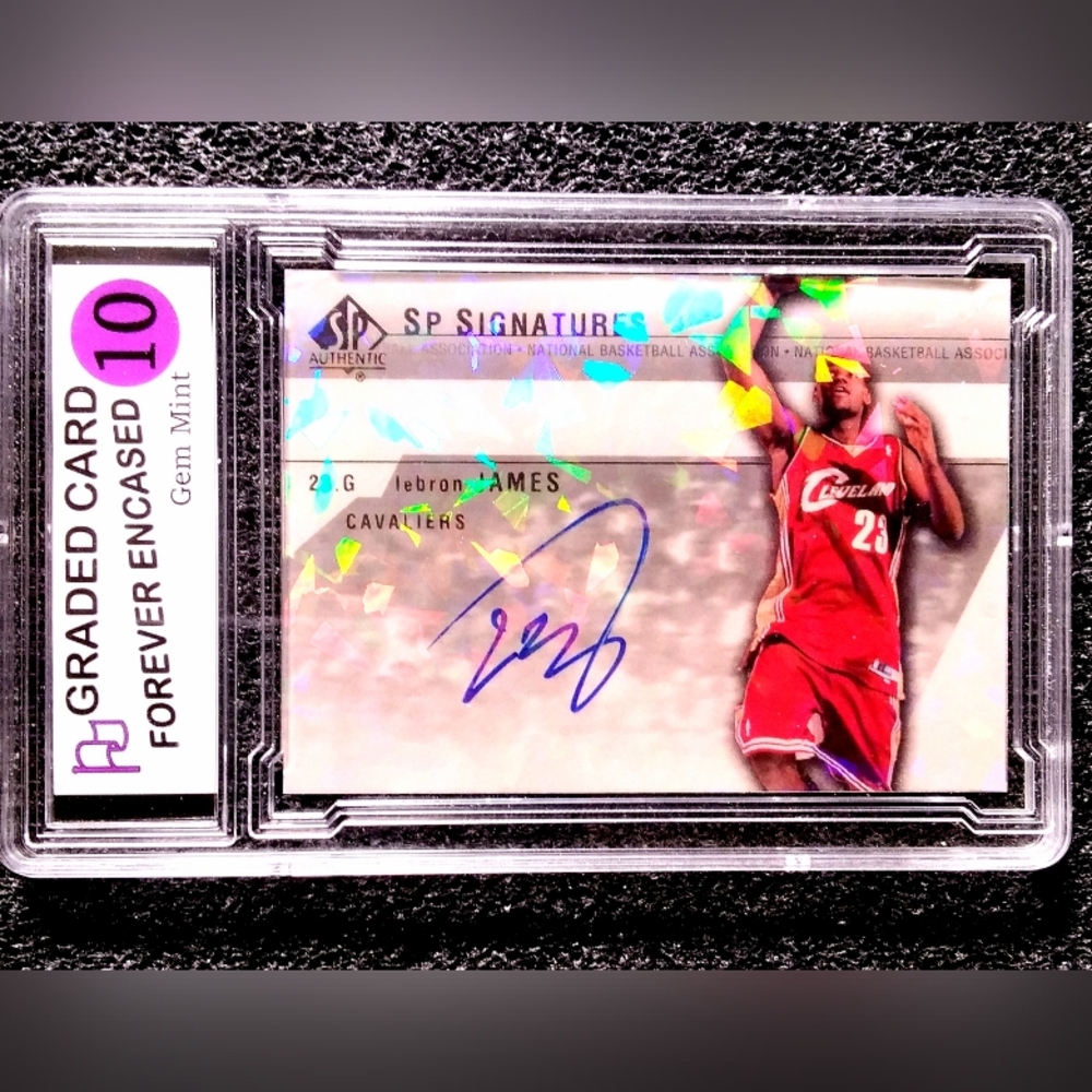 LeBron James SP UD Autograph Cracked Ice Basketball Rookie Card Graded 10 Gem